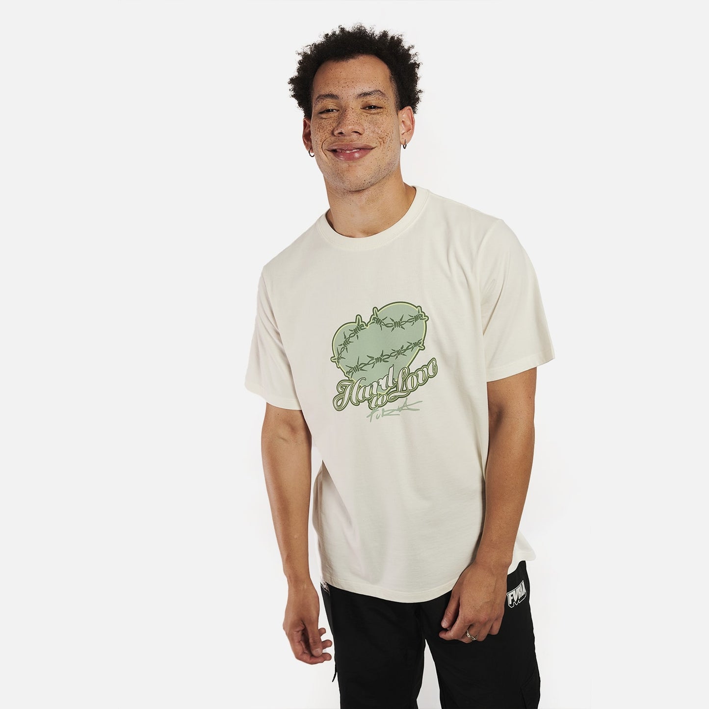 Camiseta Furia Hard To Love Off White
