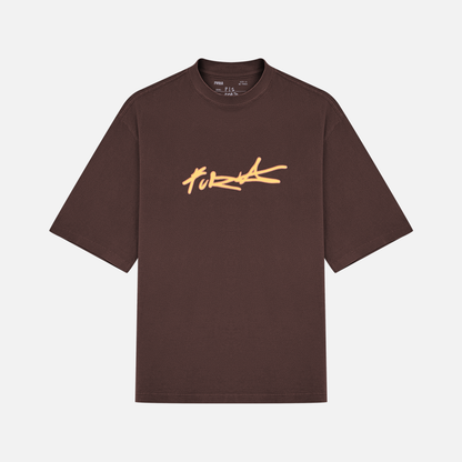 Camiseta Oversized Furia Harder To Kill Marrom