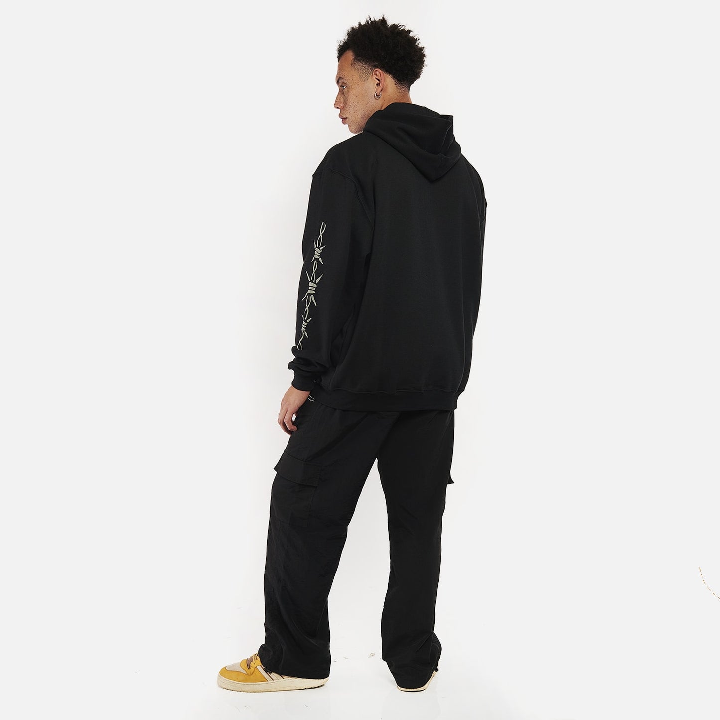 Moletom Oversized Furia Harder To Kill Preto