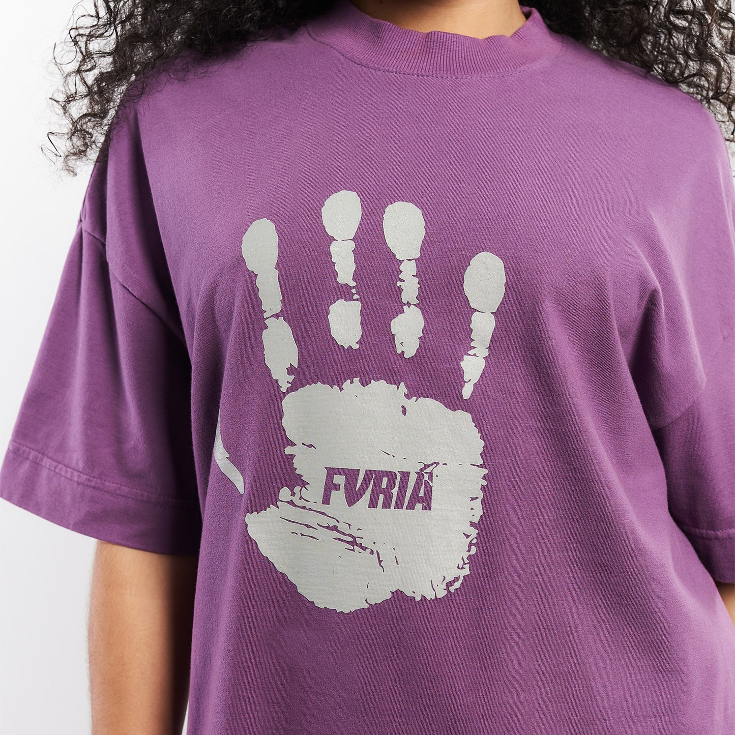 Camiseta Oversized My Hero Academia x Furia Tomura Roxa