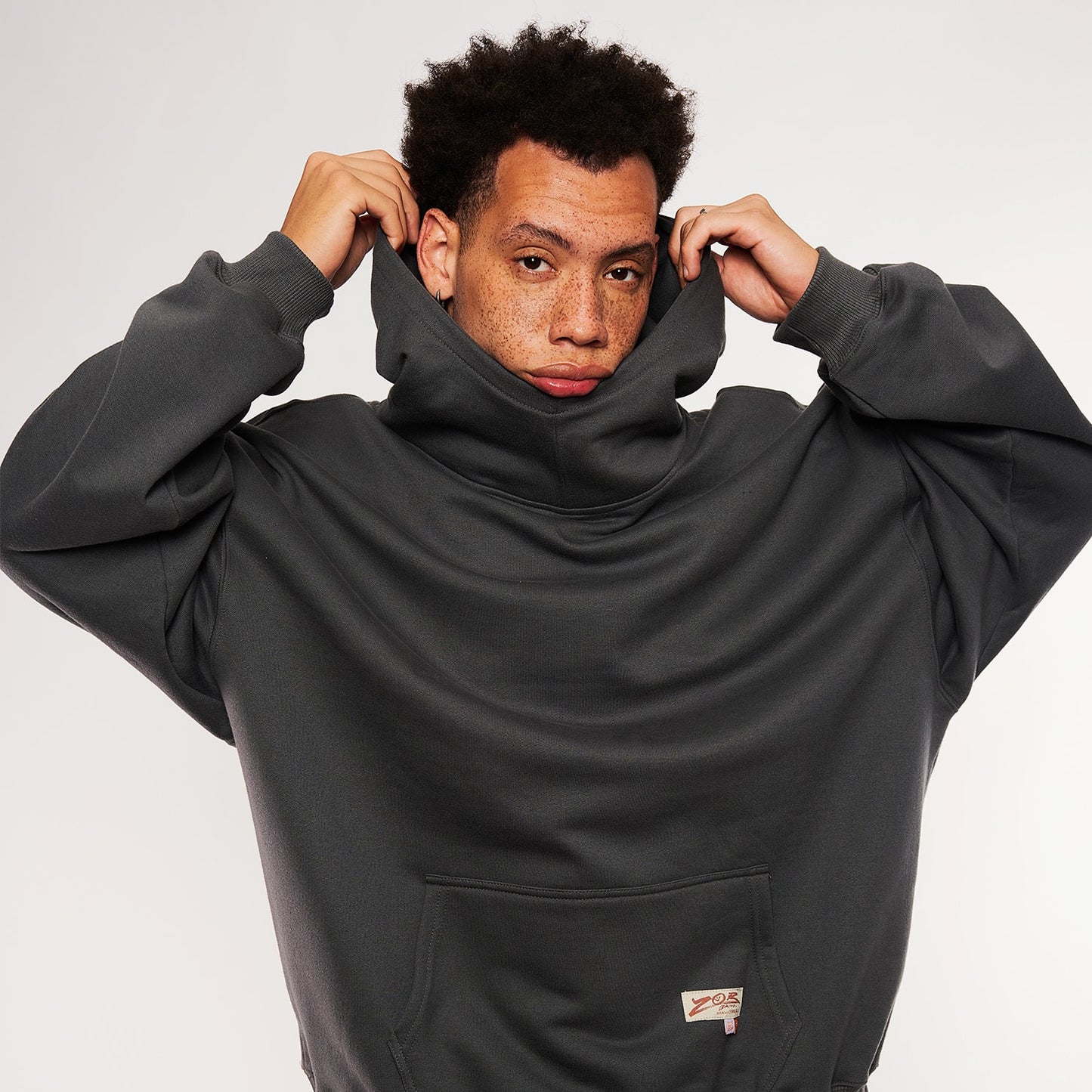 Moletom Oversized Furia x Zor Chumbo