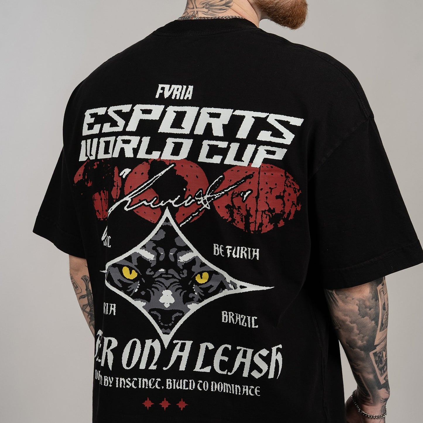 Camiseta Oversized Furia & EWC Preta