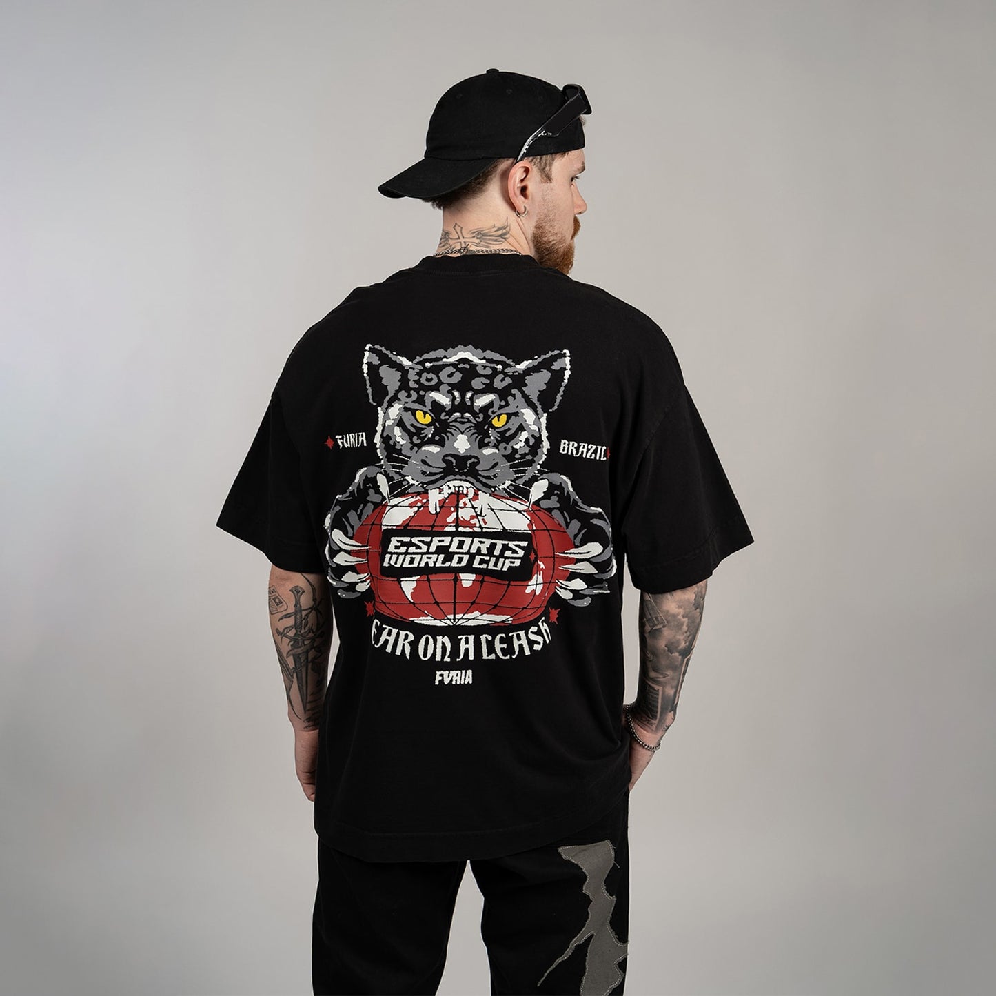 Camiseta Oversized Furia & EWC v2 Preta